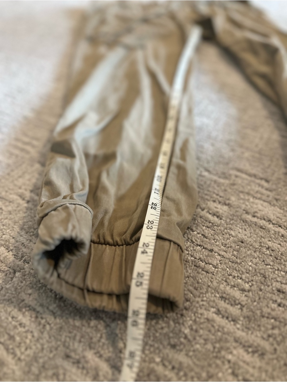 Anthropologie cloth & stone Elastic Waist Utility Joggers in Khaki - Picture 10 of 12